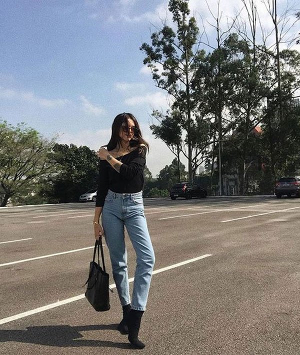 Vic Hollo - blusa-preta-mom-jeans - mom-jeans - meia estação - street style