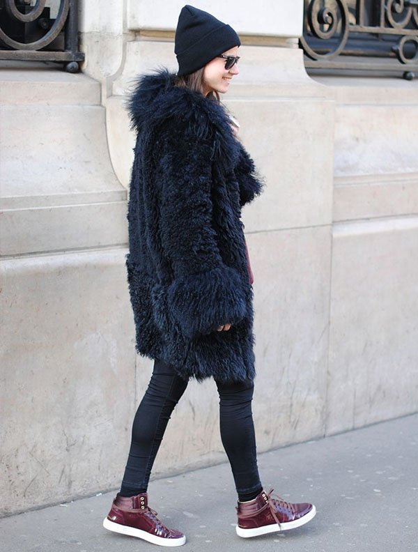 faux-fur-coat-beanie-street-style-steal-the-look