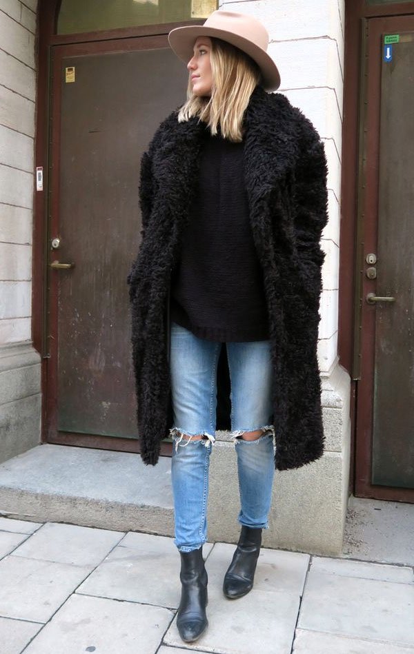 Fur-Coat-Street-Style-Boho-Hat-Jeans-Boots