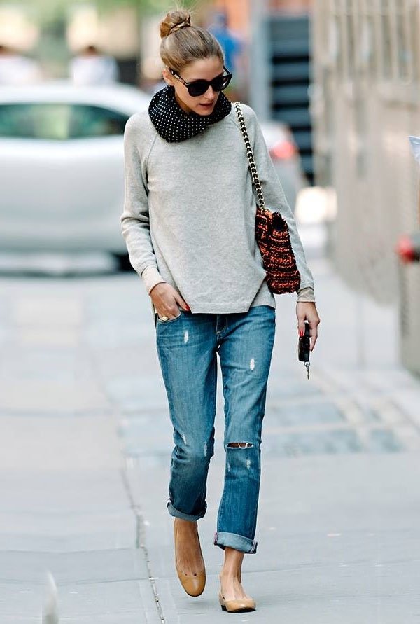 Olivia-Palermo-Destroyed-Jeans-Tricot-Flat