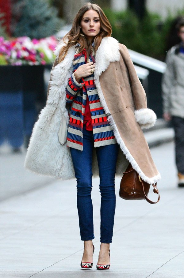 olivia-palermo-street-style-poncho-coat-winter-heels