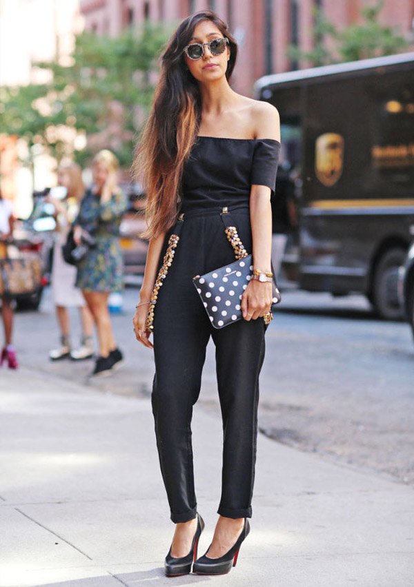 street-style-black-blouse