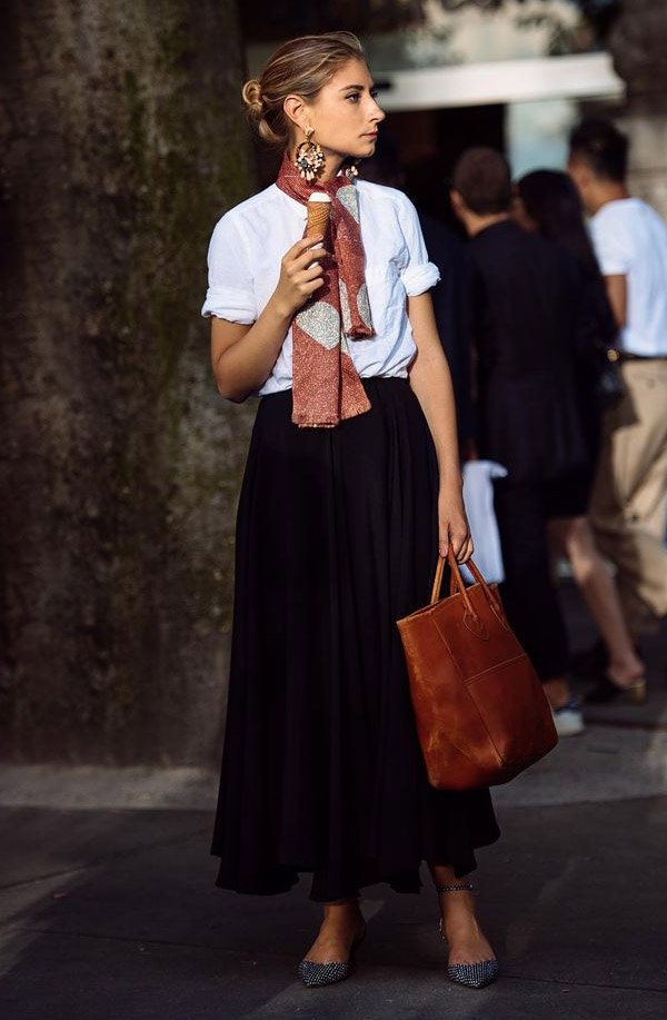 scarf-street-style-long-skirt-t-shirt-flat