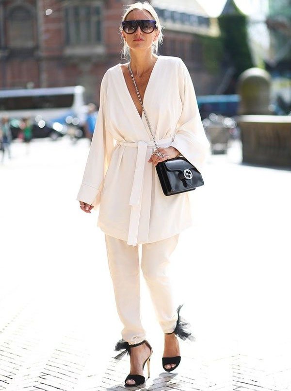 street-style-kimono-off-white-calca-off-white-sandalia-preta