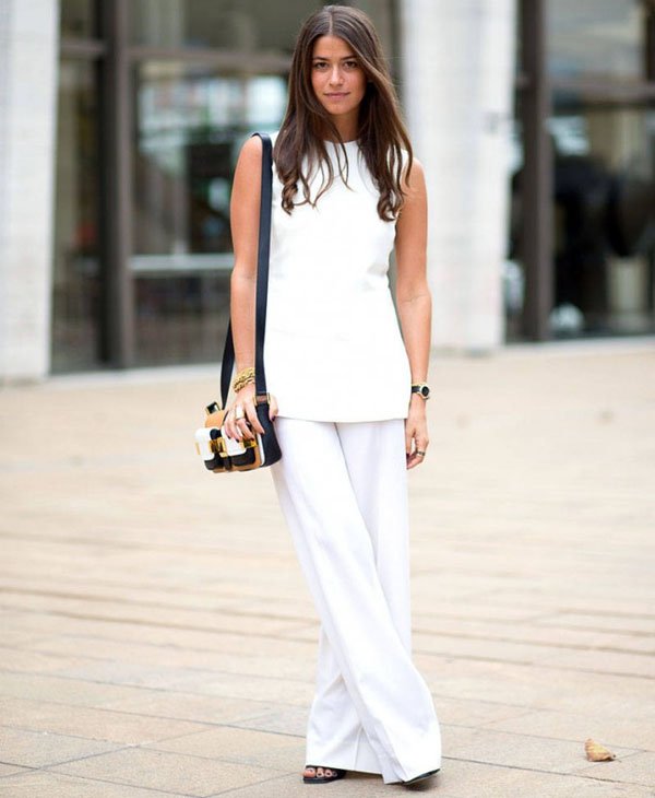 street-style-pantalona-regata-off-white-sandalia-preta