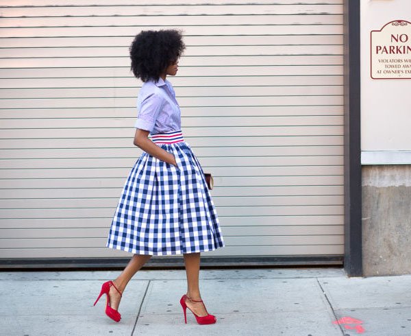street-style-nyfw-midi-plaid-skirt-blouse-red-heels