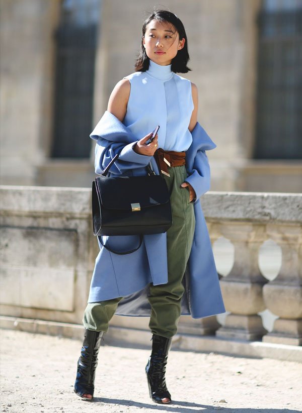 military-pants-street-style-boots-blue-coat-paris-fashion-week