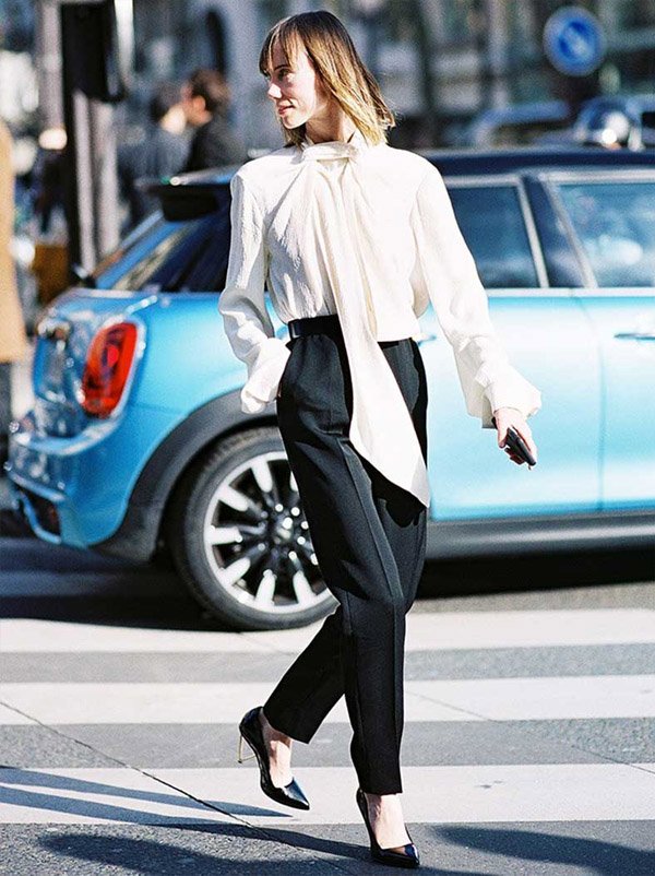 street-style-white-blouse-pants-scarpin