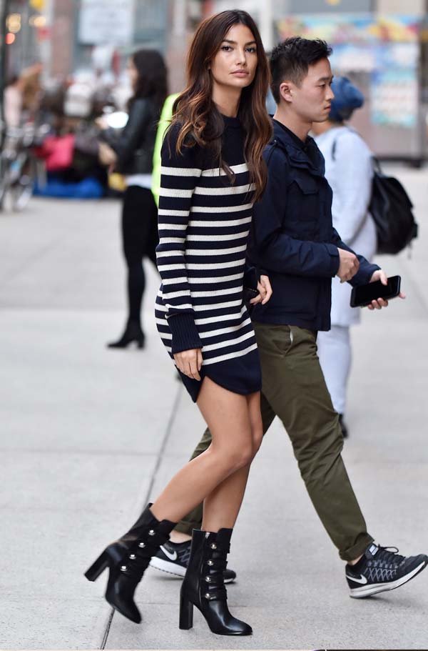 lily-aldridge-street-style-striped-dress-boots