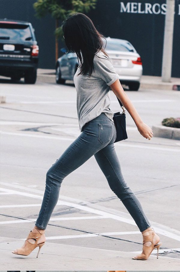Kendall Jenner Jeans T-Shirt