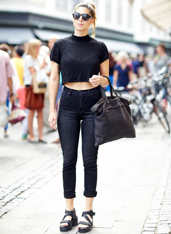 All Black Cropped Tee
