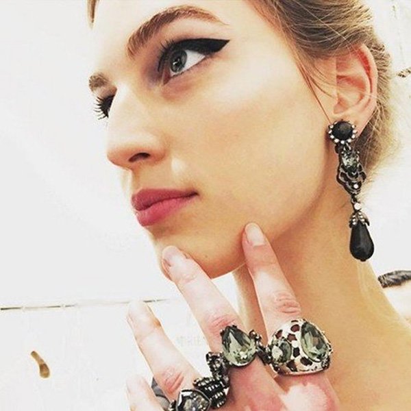 oscar de la renta beauty look desfile