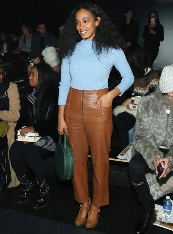 solange knowles look calça blusa nyfw front row