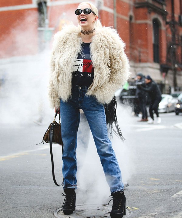street style casaco pele calça blusa bota