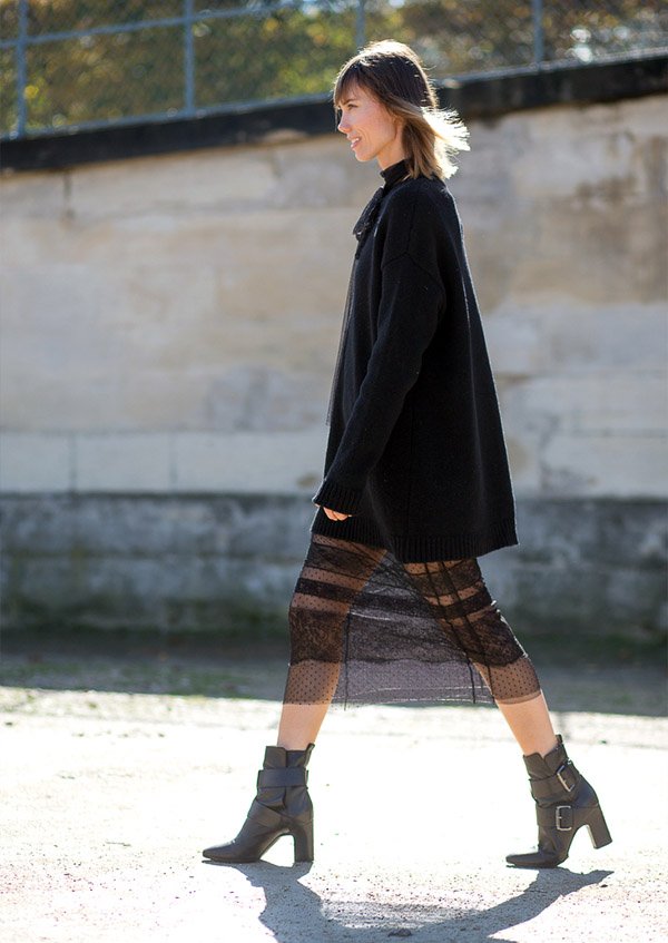 Anya Ziourova Street Style Paris Fashion Week