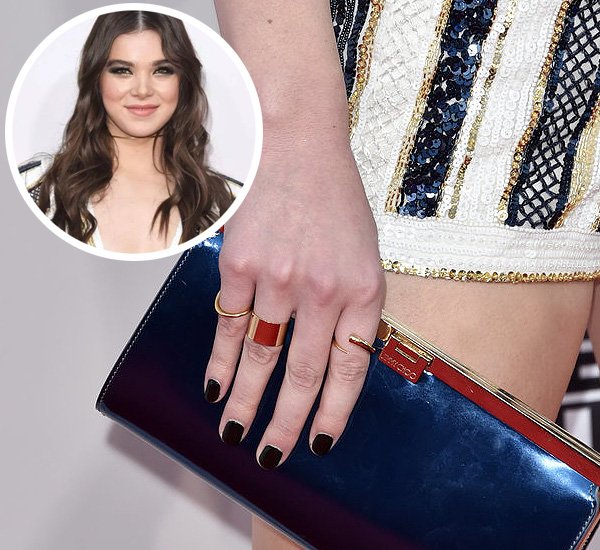 Hailee Steinfeld Red Carpet AMA 2015 Nails