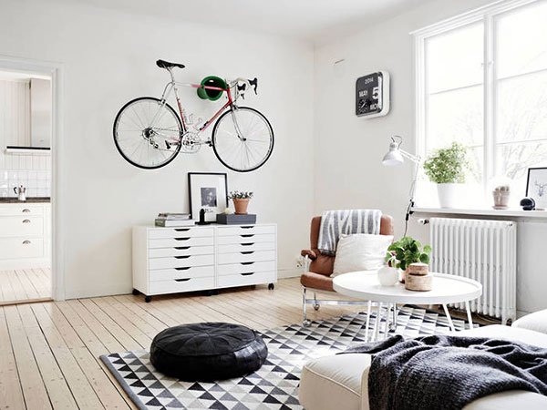 casa-decoraca-fashion-bicicleta-parede-sala