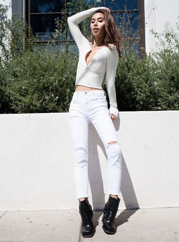 Rumi Neely look all white destroyed jeans