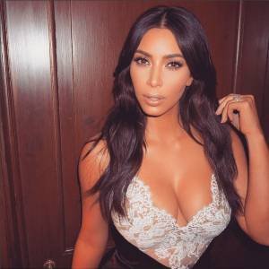 Os 3 erros de maquiagem que Kim Kardashian nunca comete