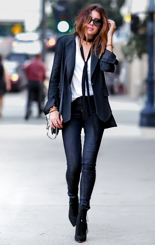 Stylish Combo: Blazer + Jeans