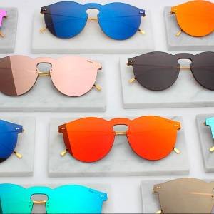 Trendy Now: flat sunnies