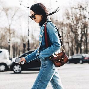 7 looks para perder o medo de usar jeans com jeans