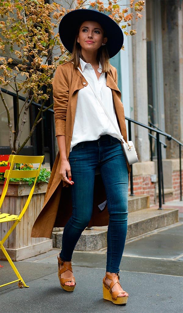 Street style look Chapéu e jeans skinny.