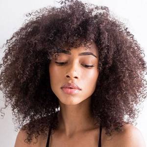 Os Produtos para Cabelo que Irão Transformar os Seus Cachos