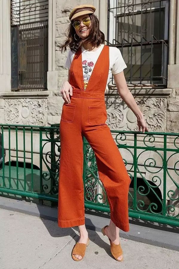 it girl - macacão-laranja-camiseta-mule - macacão - meia estação - street style