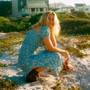 10 looks de vestido com bota para usar na primavera