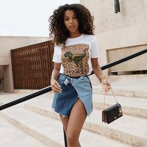 6 formas de deixar a saia jeans muito fashionista