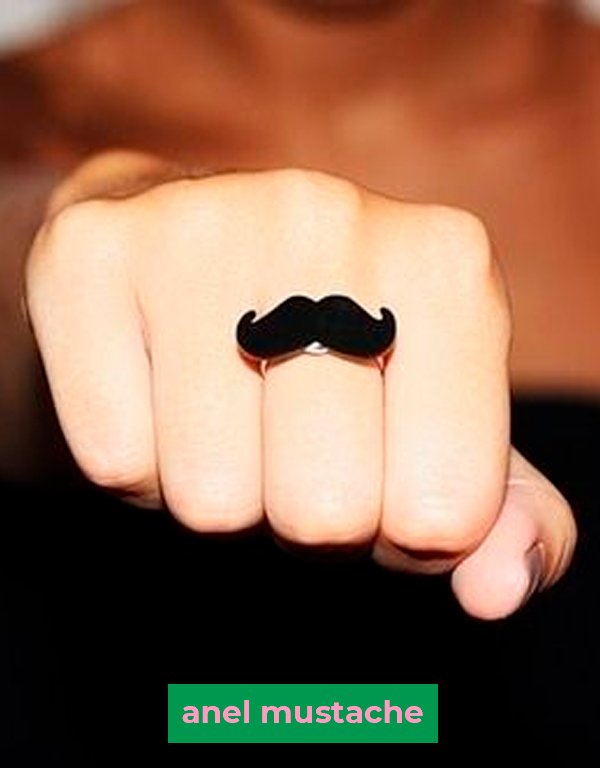 It girls - Anel mustache - Acessórios - Inverno - Street Style - https://stealthelook.com.br