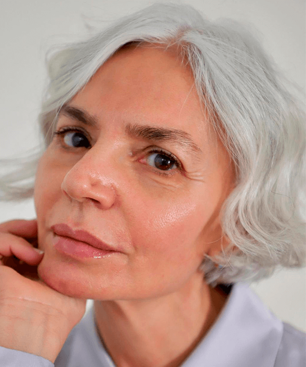 Cabelo branco: médicos explicam as causas e ensinam como lidar com ele