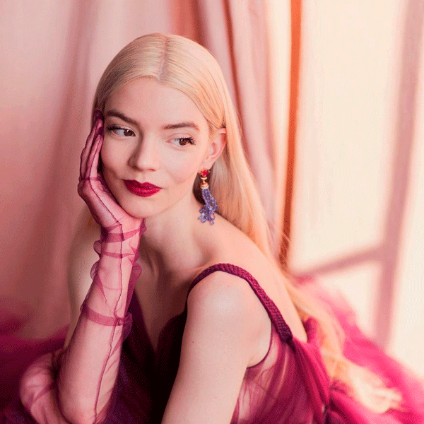 Anya Taylor-Joy - maquiagem - beleza - outono - em-casa - https://stealthelook.com.br