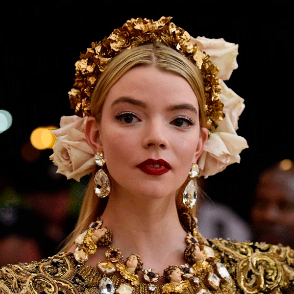 Os 5 melhores papéis de Anya Taylor-Joy, uma das grandes atrizes