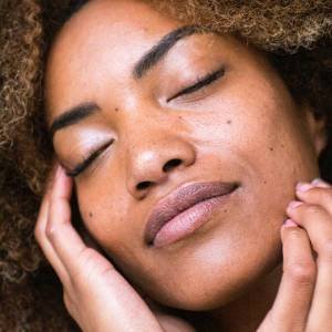 7 receitas caseiras que tratam a acne