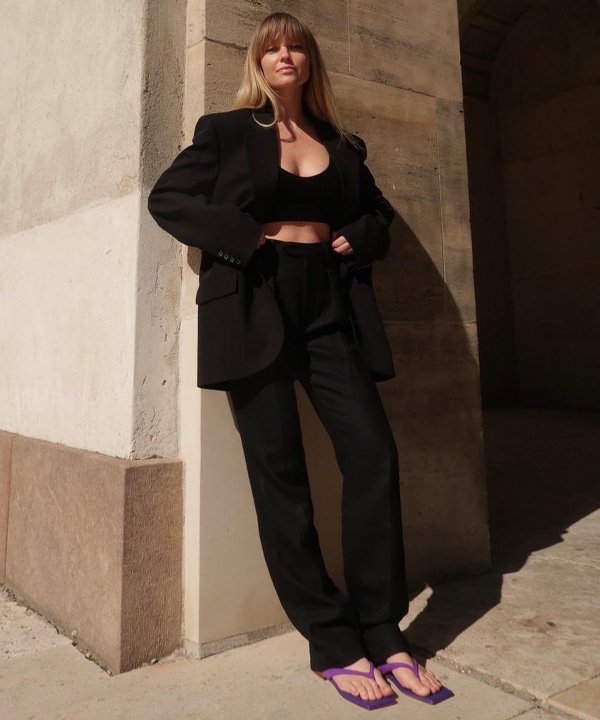 Jeanette Madsen - como usar blazer colorido - blazer colorido - outono - street style - https://stealthelook.com.br
