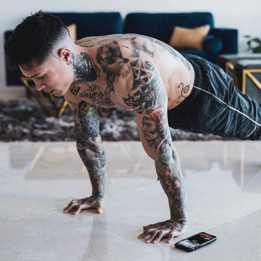 5 exercícios rápidos para fazer em casa – STEAL THE LOOK
