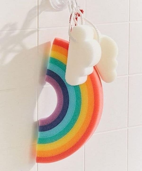 Esponja de banho infantil  - banho relaxante  - bucha de banho  - inverno  - spa day  - https://stealthelook.com.br