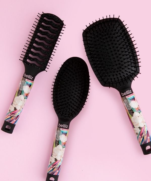 escova de cabelo  - Marina Pavanelli  - lançamentos de beleza  - escova de pentear  - belliz - https://stealthelook.com.br