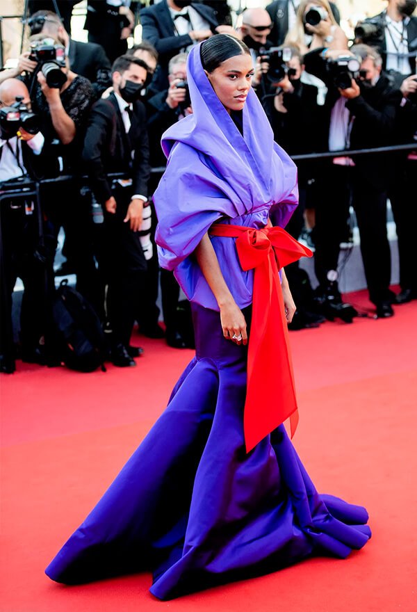 It girls - Festival de Cannes 2021 - Festival de Cannes 2021 - Inverno - Red Carpet - https://stealthelook.com.br