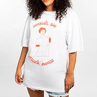 t-shirt feminina mindset obvious oversized estátua manga curta decote redondo branca