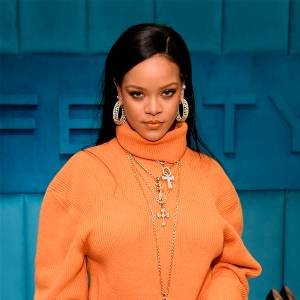 Rihanna é oficialmente uma mulher bilionária, segundo a Forbes