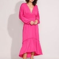 vestido com recorte e lastex midi manga bufante pink