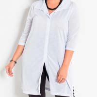 Marguerite - Camisa Alongada com Fendas Branca Plus Size