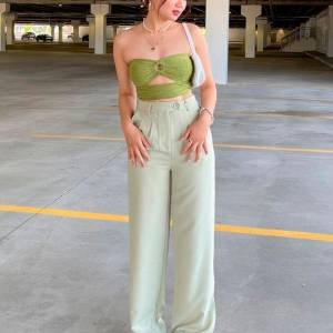7 looks estilosos com calça pantalona
