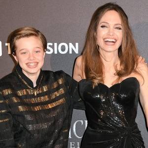 Shiloh surpreende ao usar um vestido de festa de sua mãe, Angelina Jolie