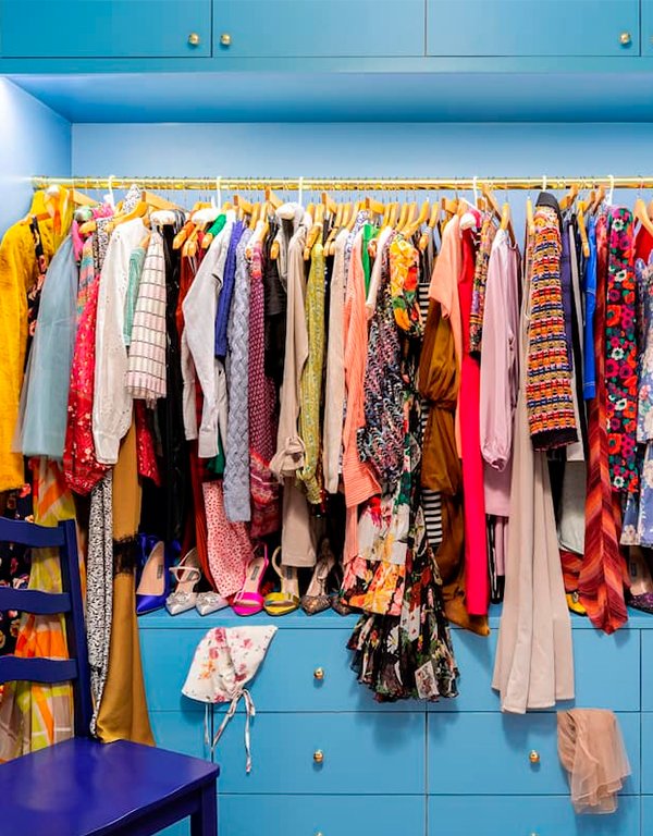It girls - closet da Carrie Bradshaw - Black Friday do Magalu - Primavera - Street Style - https://stealthelook.com.br