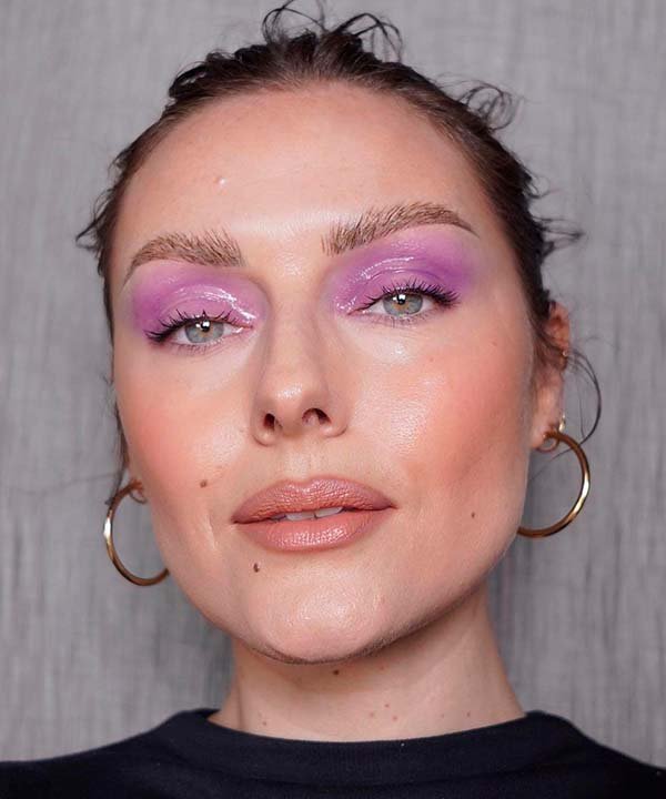 KATIE JANE HUGHES - makes de festa-lilas - makes de festa - verão - brasil - https://stealthelook.com.br