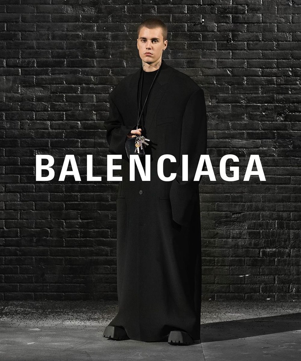 Balenciaga - fashion - história da moda - Justin Bieber - Cristóbal Balenciaga - https://stealthelook.com.br